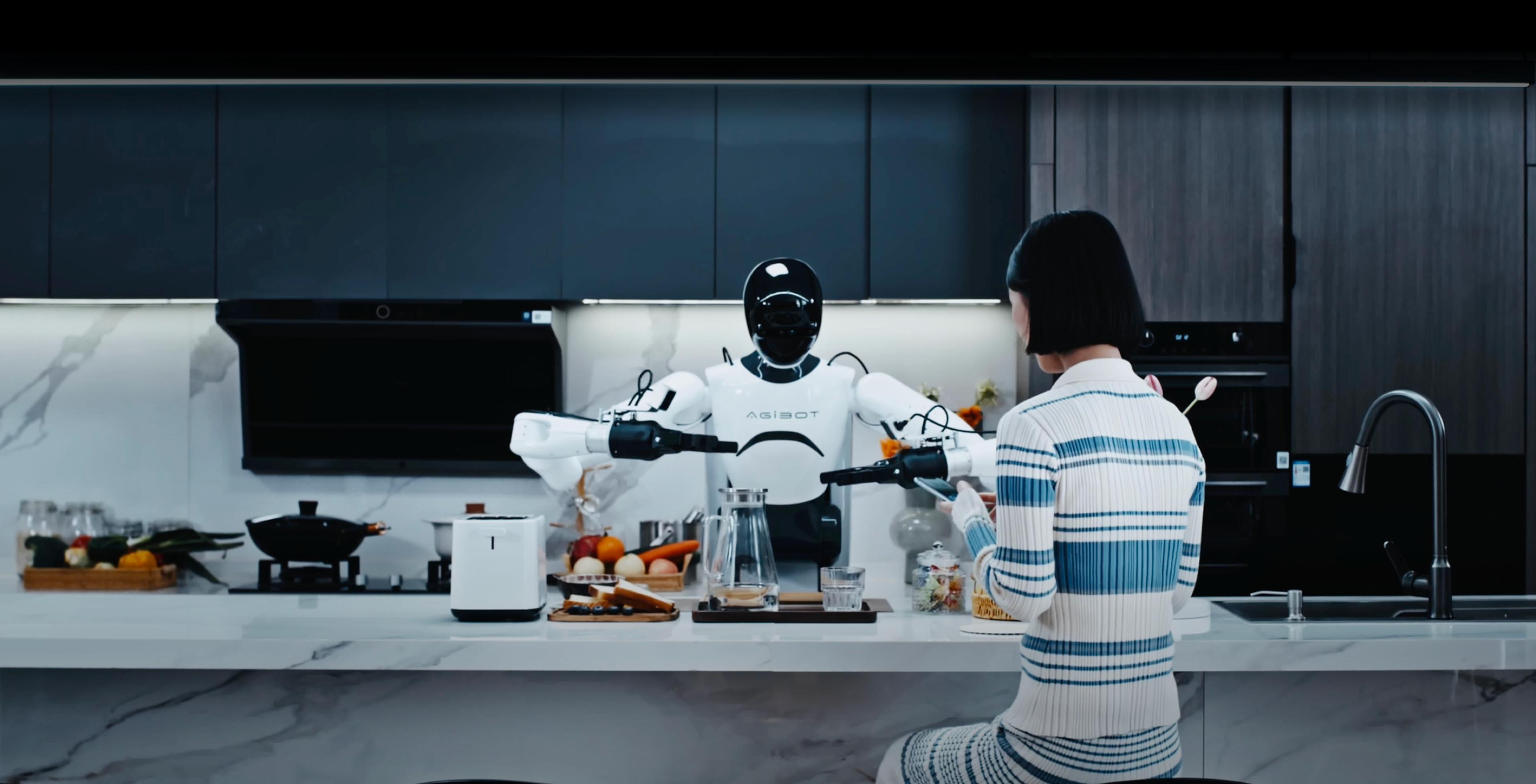 必一·运动发布！ Genie Studio：行业首款具身智能一站式开发平台