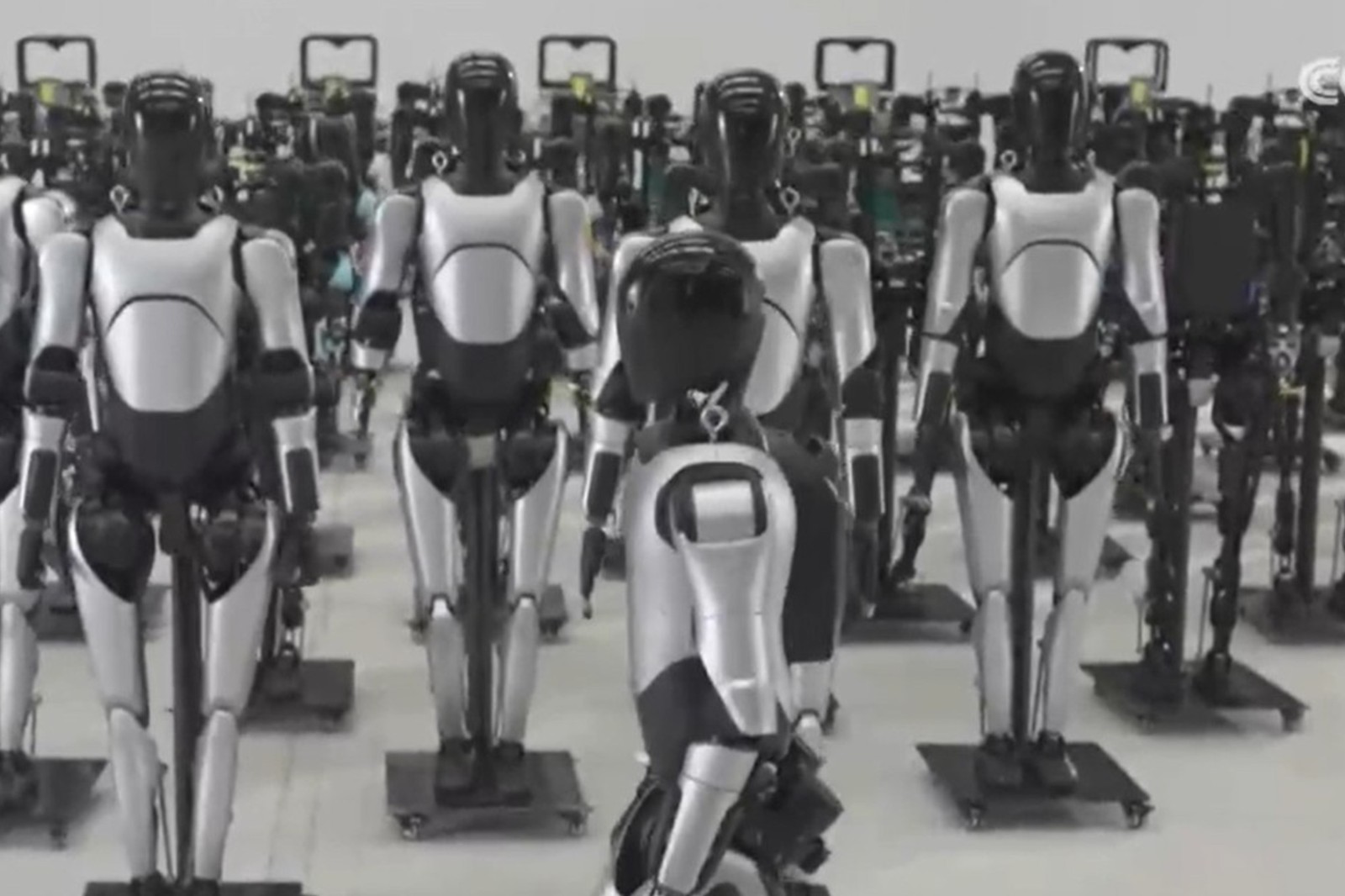 央视报道！揭秘必一·运动机器人量产超级工厂